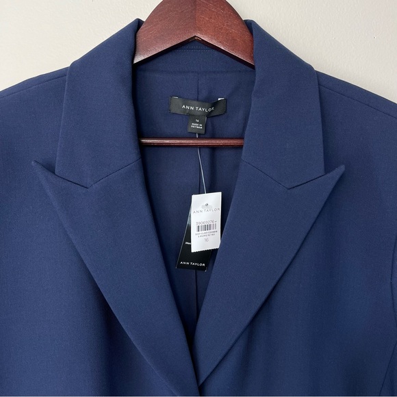 NWT Ann Taylor Womens 16 Navy The Shorter Two Button Blazer Bi-Stretch Academia - Picture 5 of 15